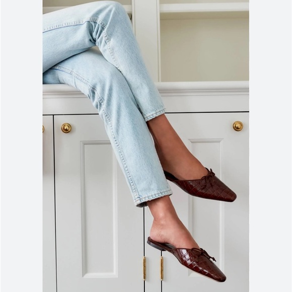 STAUD Gina Brown Croc Embossed Flats - Picture 3 of 6